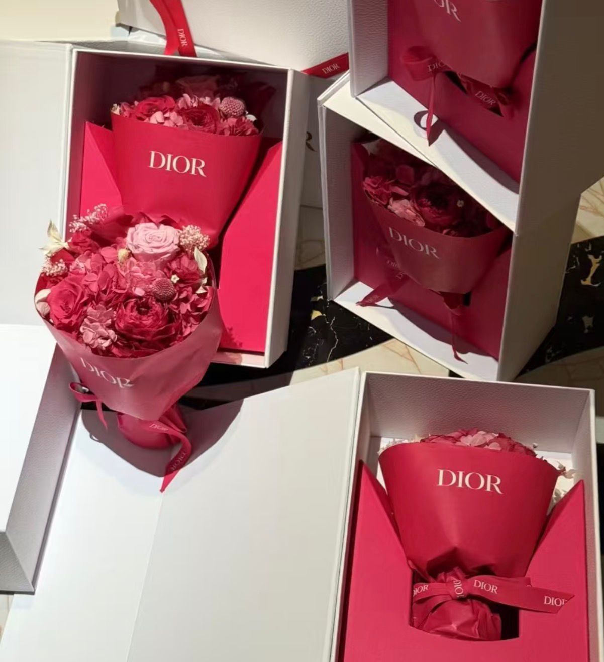 ⭐️Dior Beauty正品⭐️26年新款情人節永生花 情人節禮物 送花 老婆女朋友禮物