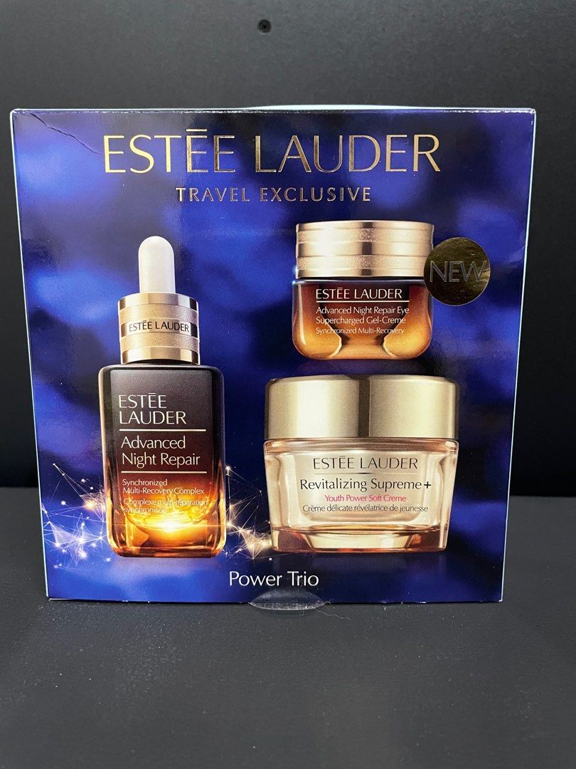 Estée Lauder - Estée Lauder three-piece suit